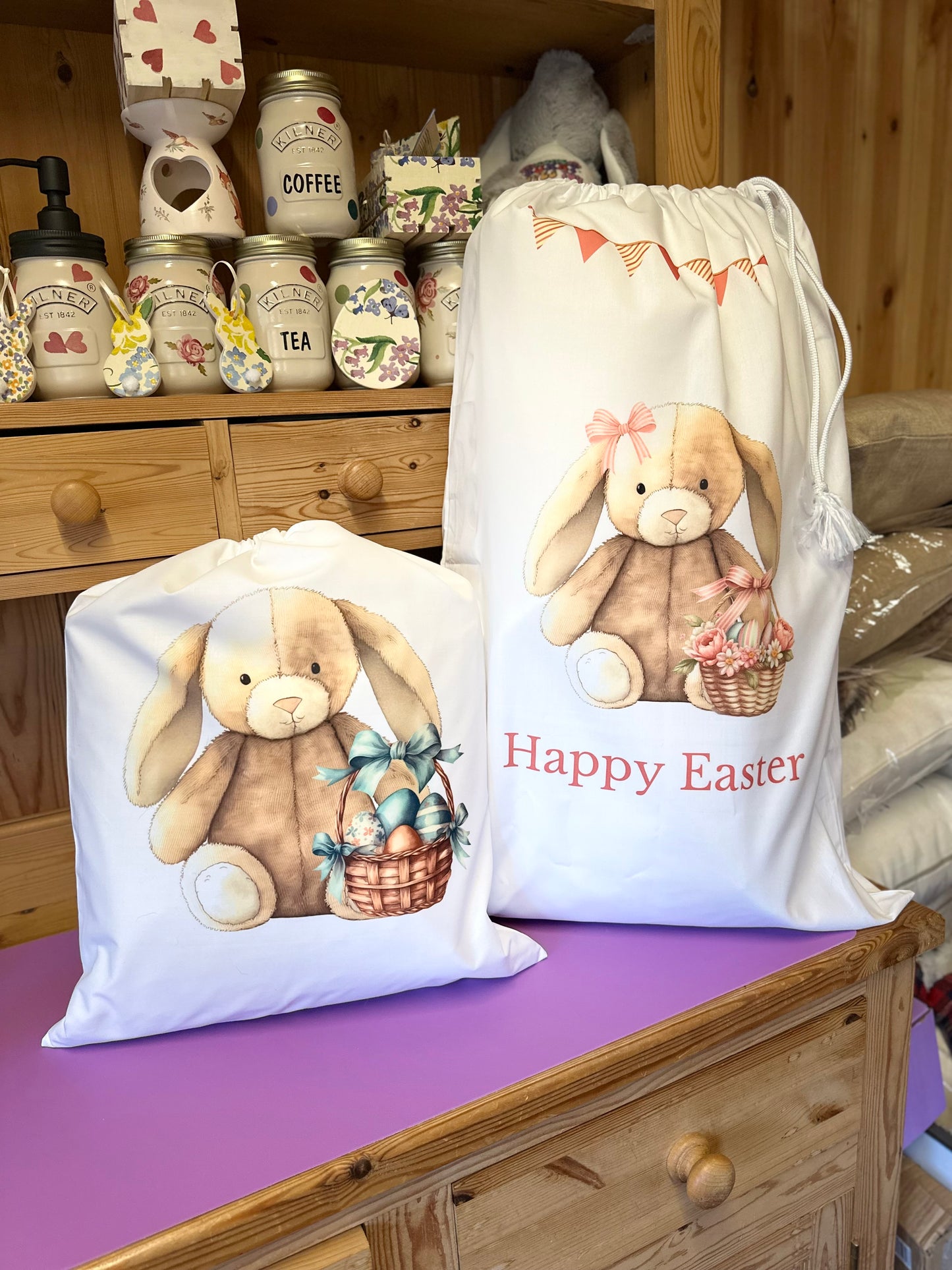 Easter sacks, med or large , both can be personalised