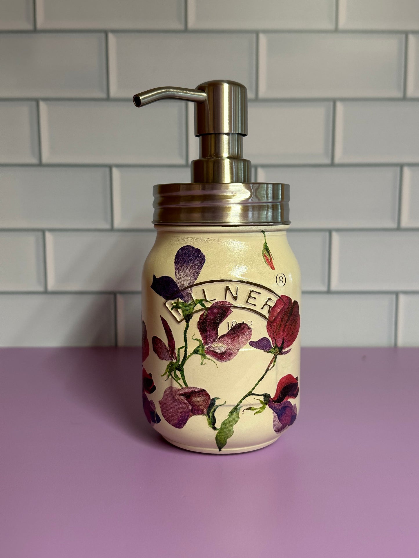 Emma Bridgewater inspired pump dispenser, sweet pea design