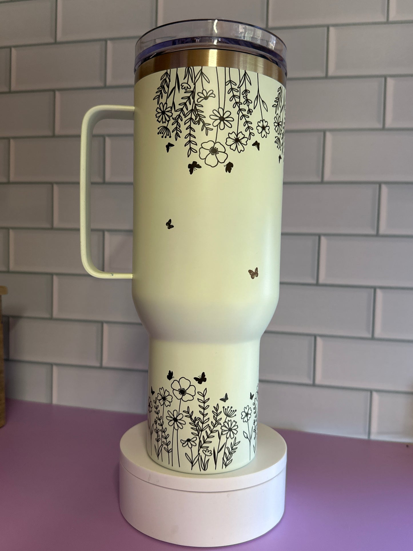 40oz drinks cup, personalised handle , floral design