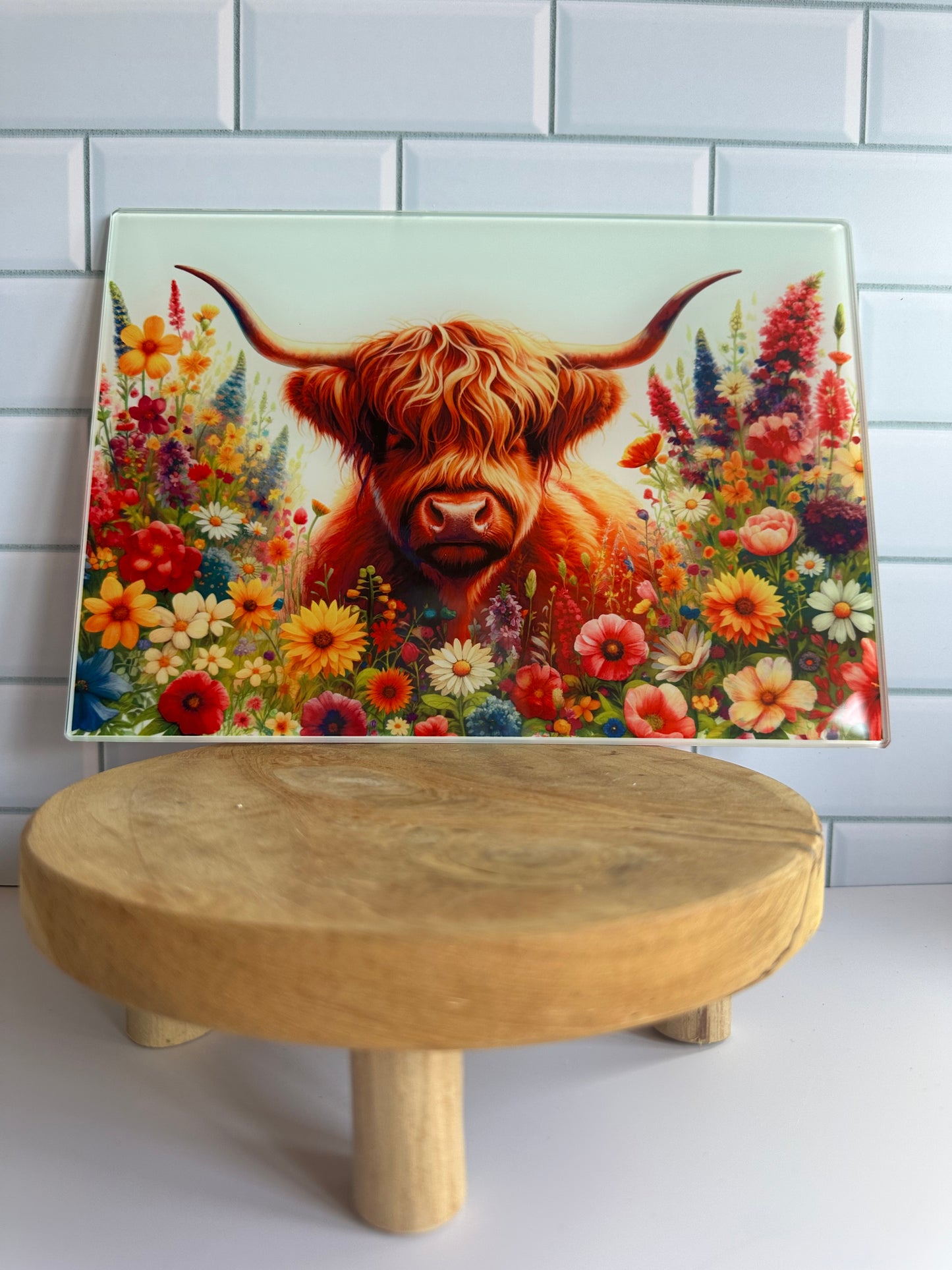 Highland cow design A4 glass chopping board