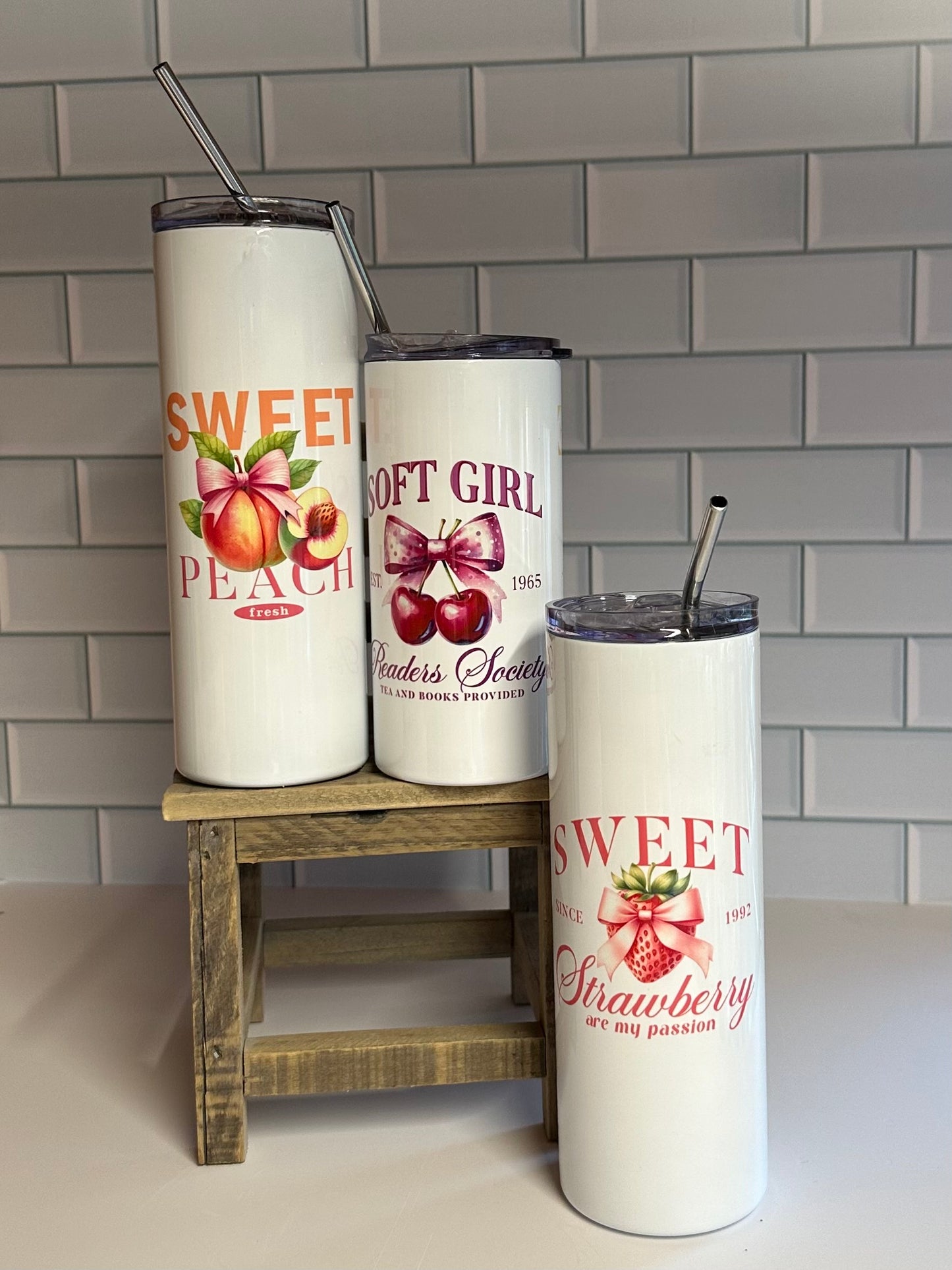Fresh summer fruit design hot and cold tumblers. Add a tote bag in the same basket to get it free