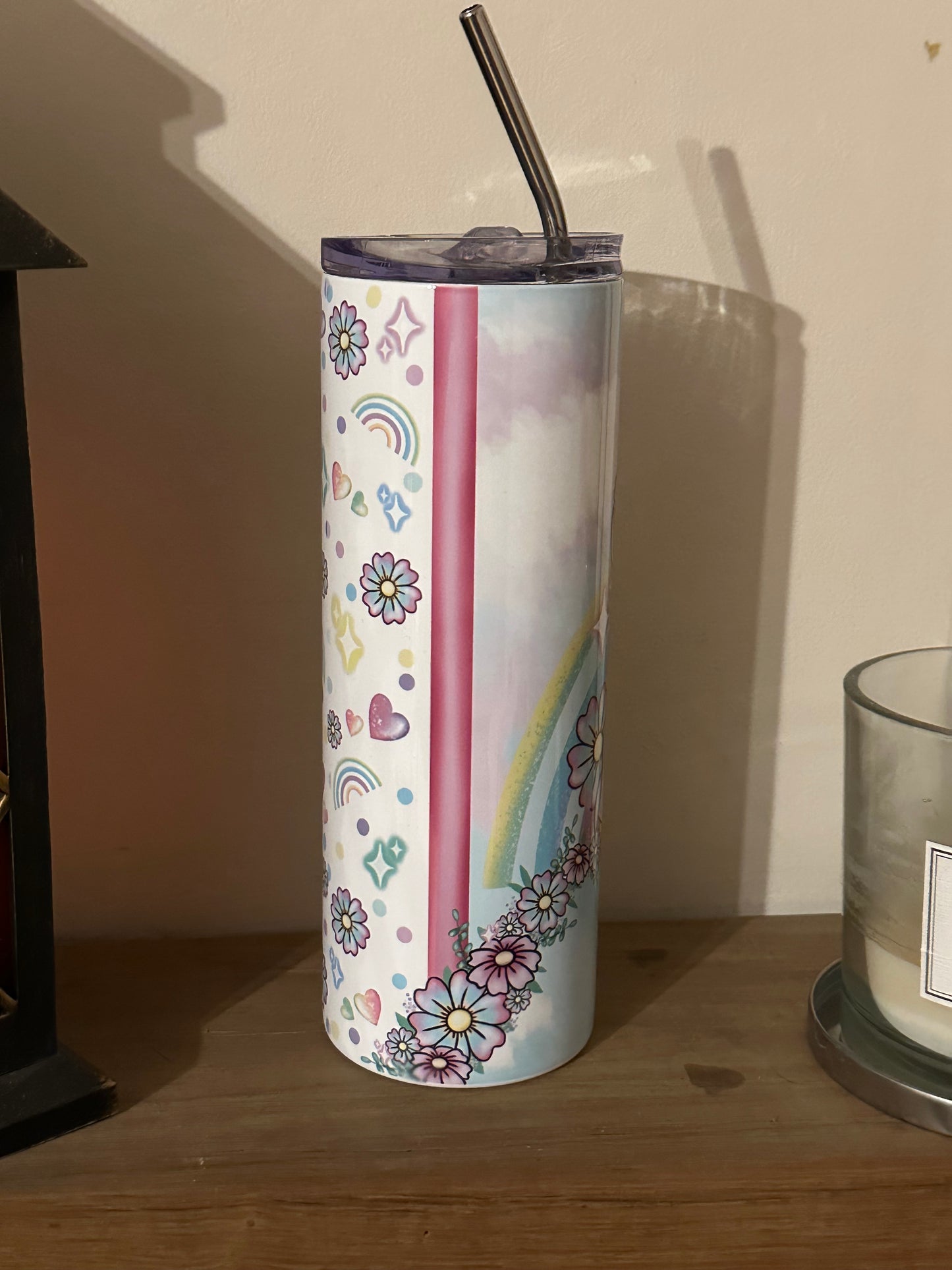 Unicorn tumbler for hot and cold drinks