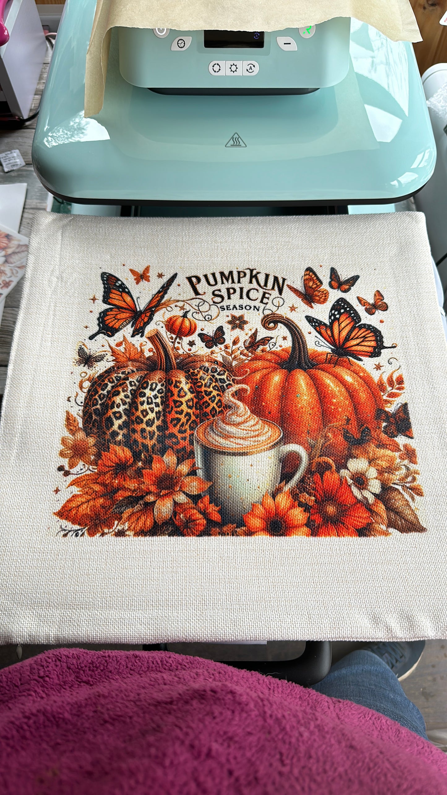 Pumpkin spice season cushion cover