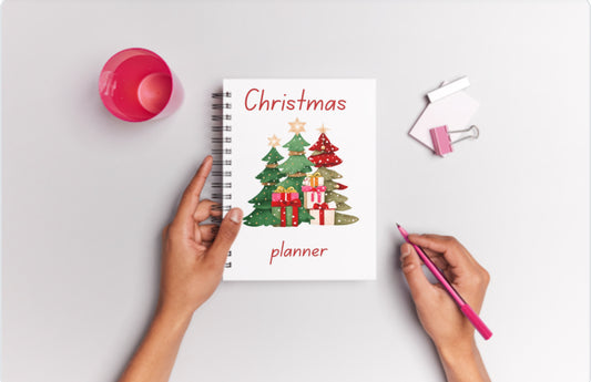 A5 Christmas Planner with charming tree design