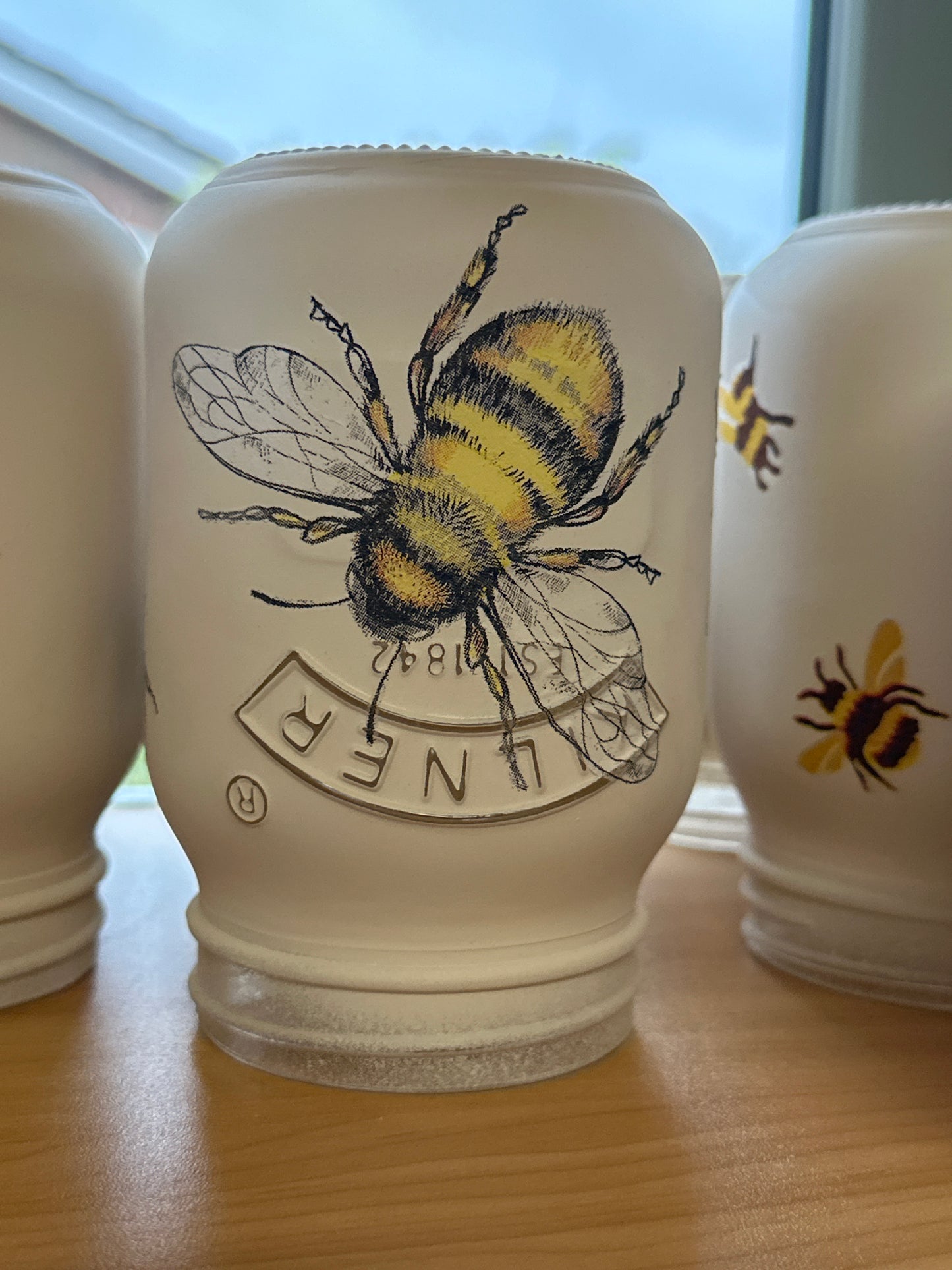Bee jar