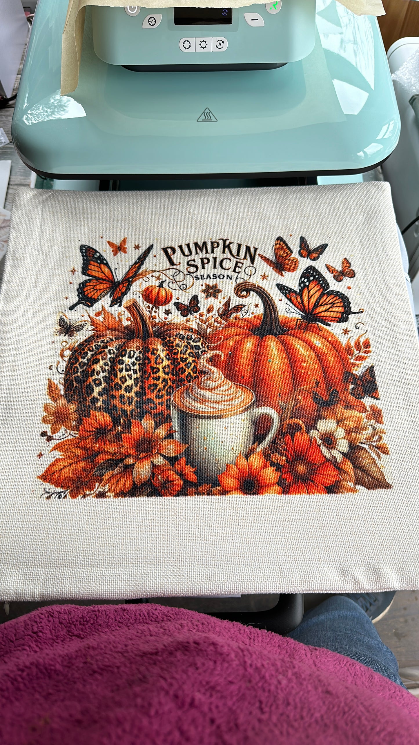 Pumpkin spice season cushion cover